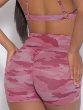 BOMBSHELL SPORTSWEAR | Pink Camo Seamless Active Shorts